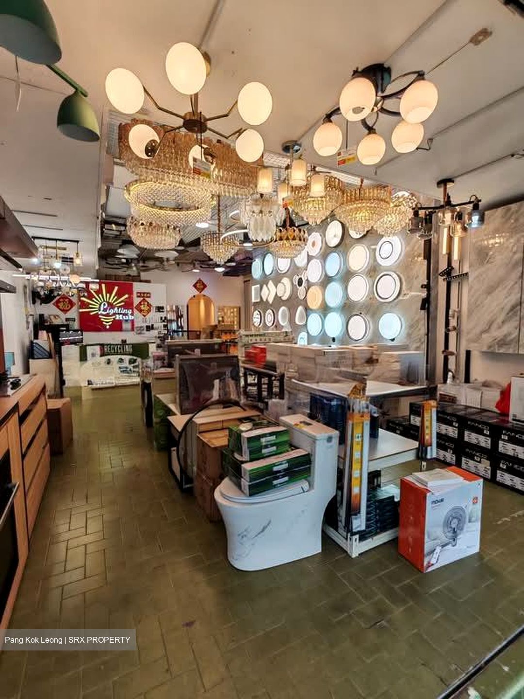 Changi Road (D14), Shop House #547252731